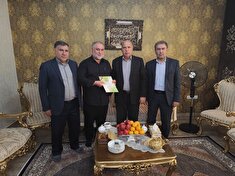 دیدار با ۷ تن از بازنشستگان و مستمری بگیران استان اردبیل