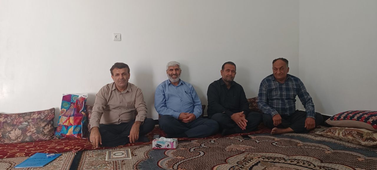 دیدار با 7 نفر از بازنشستگان و مستمری بگیران شهرستان شوشتر