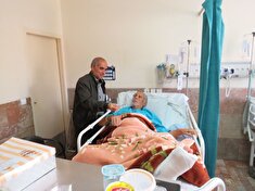 عیادت مسئول توانمندسازی کانون از پیشکسوتان آقای فرامرز سازکارو پنجعلی یوسفی