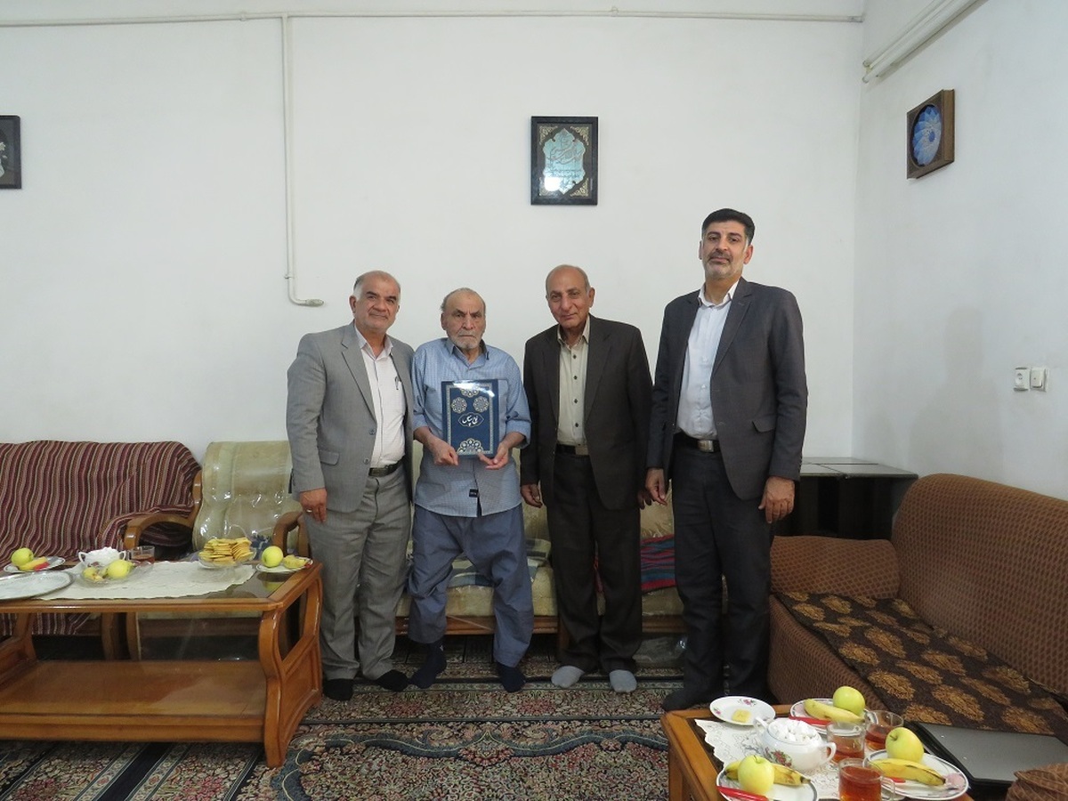 دیدار صمیمی با بازنشسته جناب آقای عبدالحسین شیبانی
