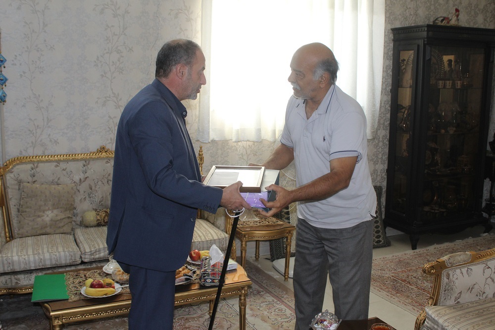 دیدار با 4 بازنشسته در شهرستان ورامین دیدار با 4 بازنشسته در شهرستان ورامین