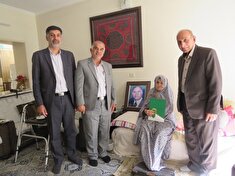 دیدار با مستمری بگیر سرکار خانم فخرالسادات موسوی نسب
