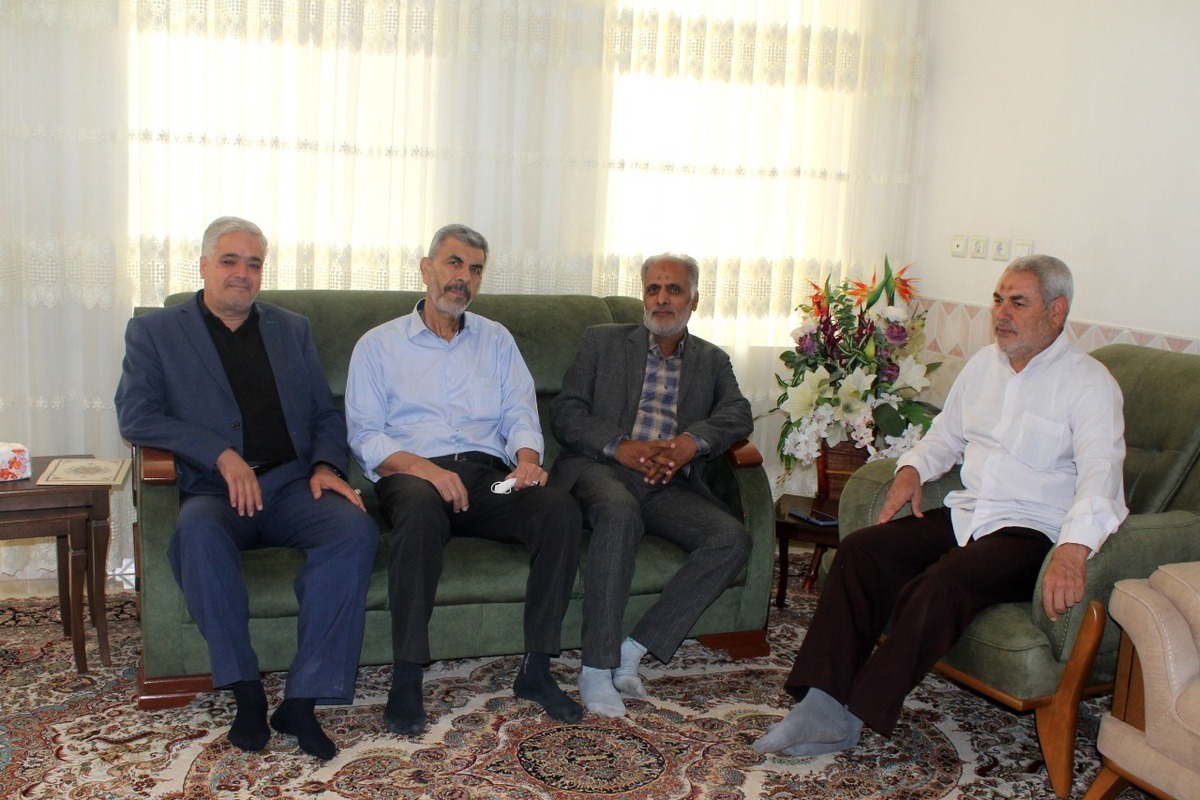 عیادت از پیشکسوتبازنشسته جناب آقای محمد هنرمند