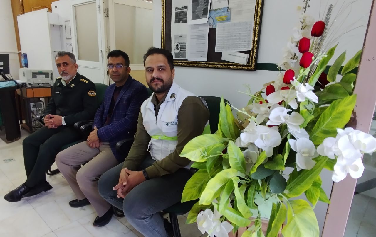 تجلیل از کادر درمان فرماندهی انتظامی کاشان به مناسبت روز پرستار