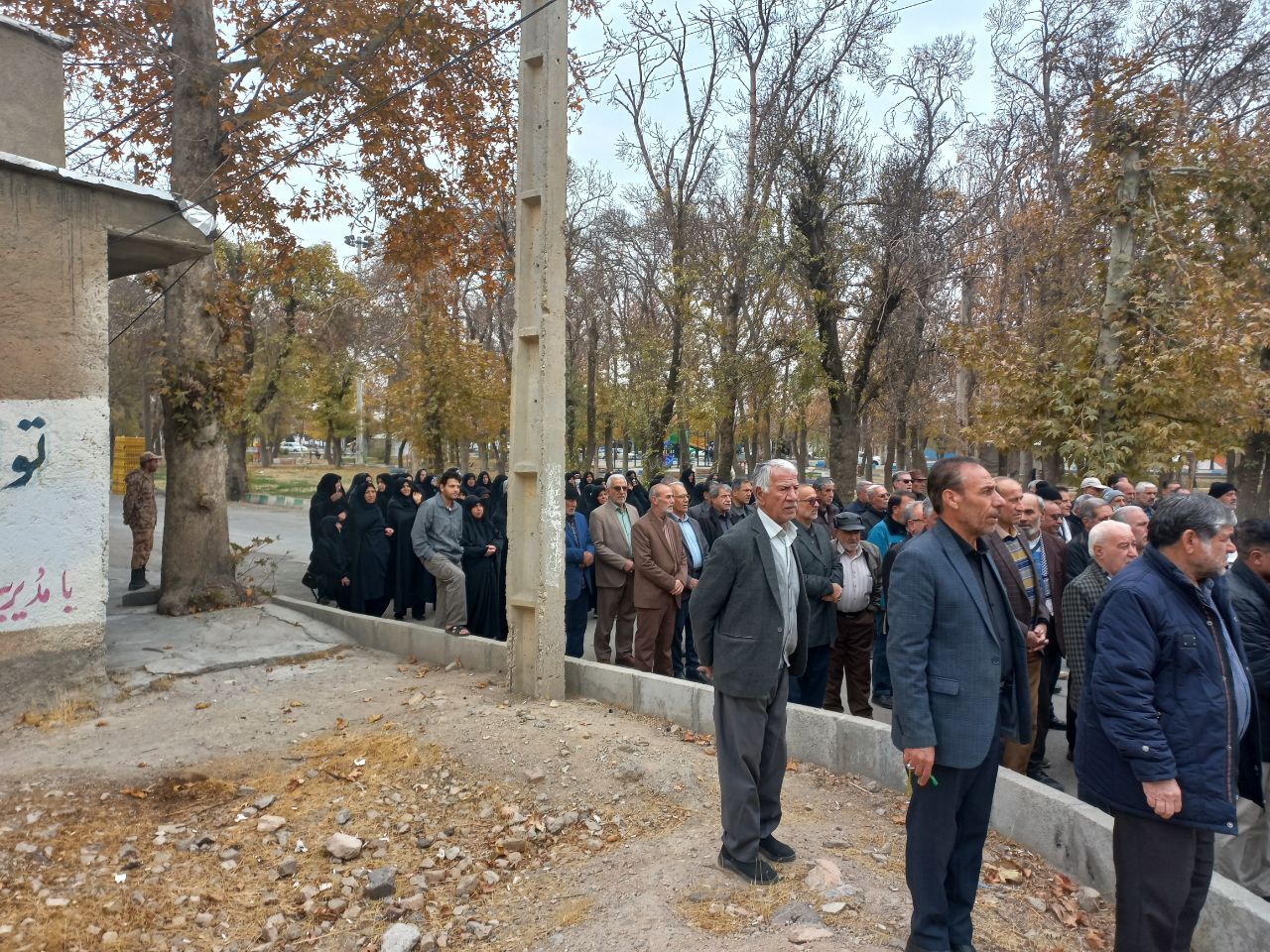 همایش پیاده روي خانوادگی نیروهای مسلح شهرستان کنگاور استان کرمانشاه .