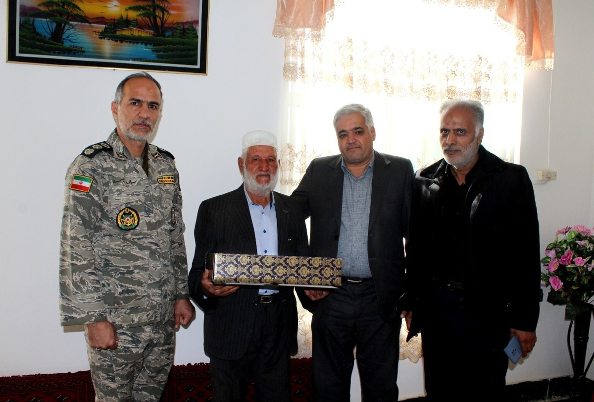 دیدار با تعدادی از اعضای وابسته انتظامی شهرستان درمیان