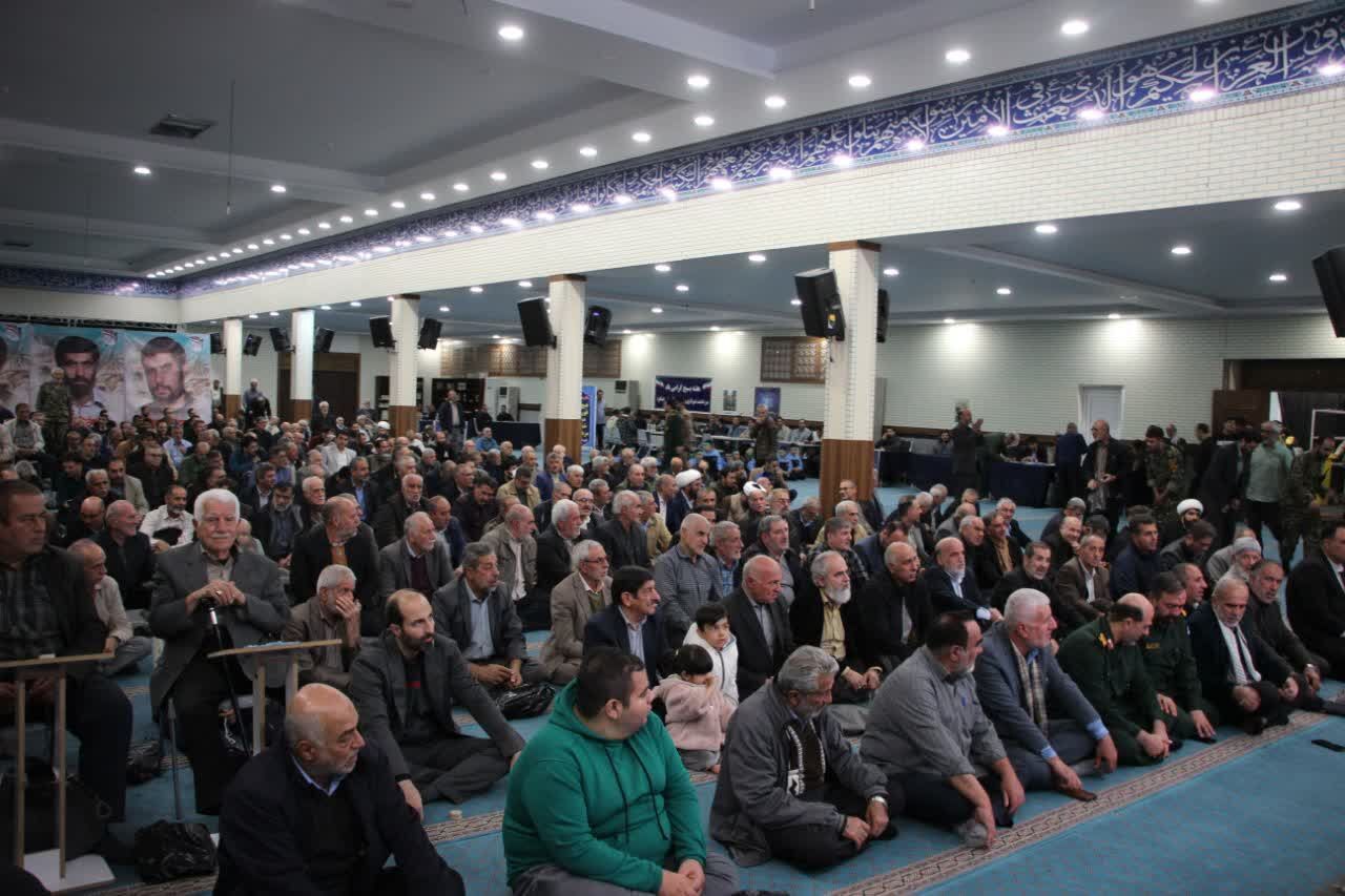 برگزاری مراسم گرامیداشت هفته بسیج در شهرستان هشتگرد برگزاری مراسم گرامیداشت هفته بسیج در شهرستان هشتگرد