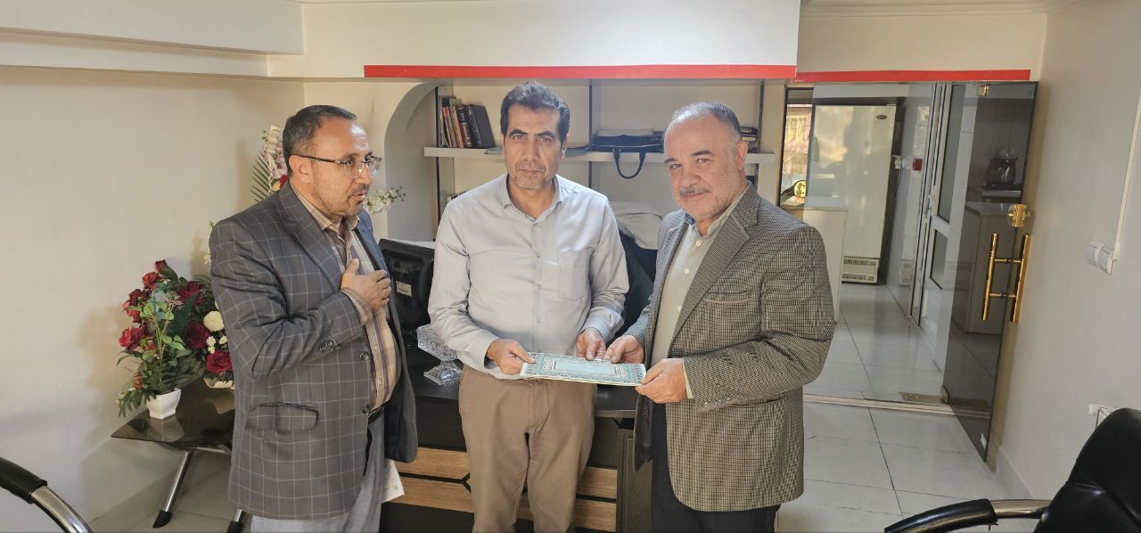 دیدار با 46 نفر از بازنشستگان انتظامی شهرستان تبریز دیدار با 46 نفر از بازنشستگان انتظامی شهرستان تبریز