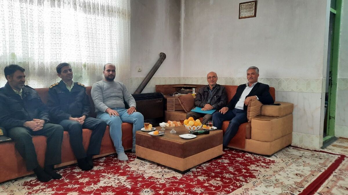 دیداربا۵ نفر از پیشکسوتان در شهرستان نیشابور