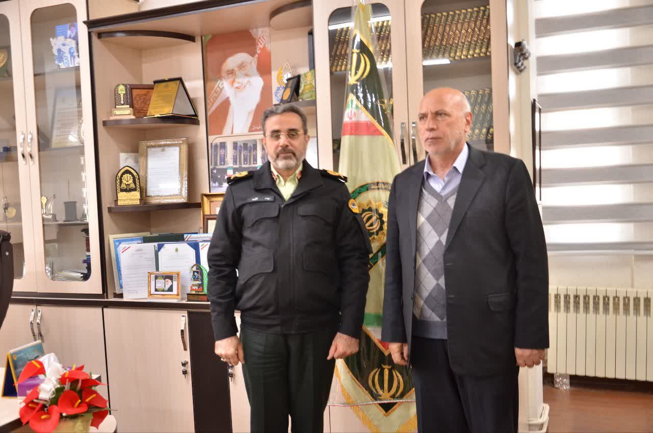 دیدار صمیمانه رئیس کانون با سردار تقوی فرمانده انتظامی استان اردبیل دیدار صمیمانه رئیس کانون با سردار تقوی فرمانده انتظامی استان اردبیل