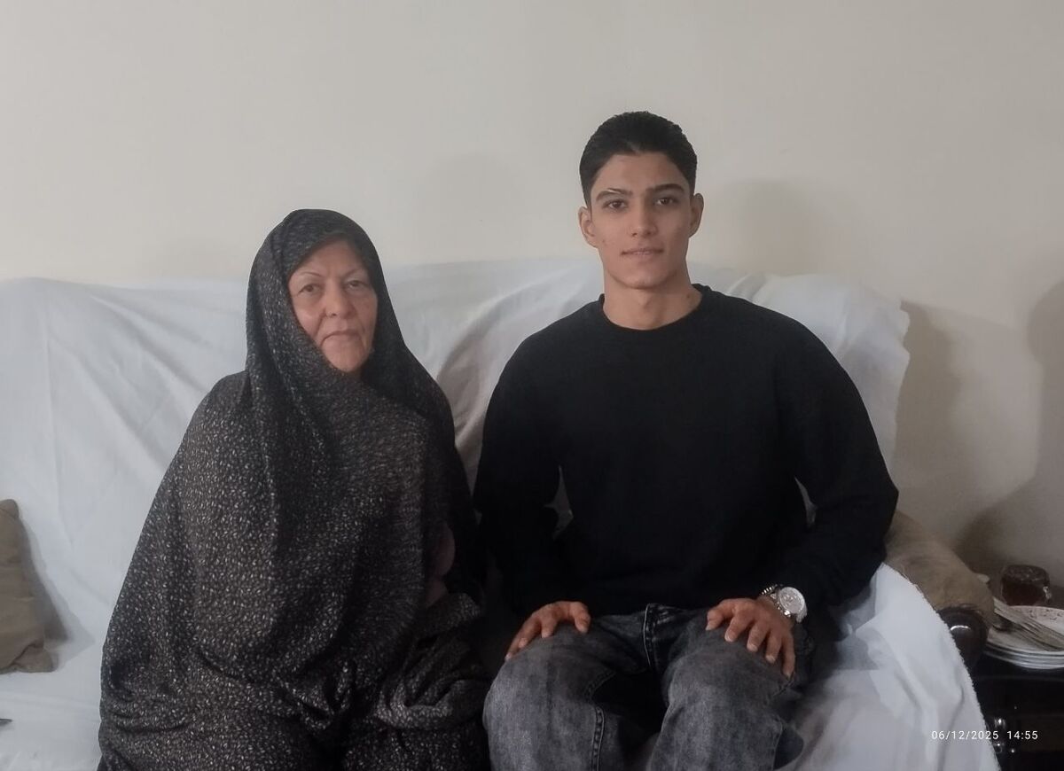 دیدار با مستمری بگیر فاطمه عسگری