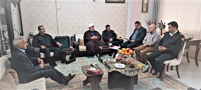 دیدار فرمانده انتظامی شهرستان آستارا با پیشکسوتان و مستمری بگیران دیدار فرمانده انتظامی شهرستان آستارا با پیشکسوتان و مستمری بگیران