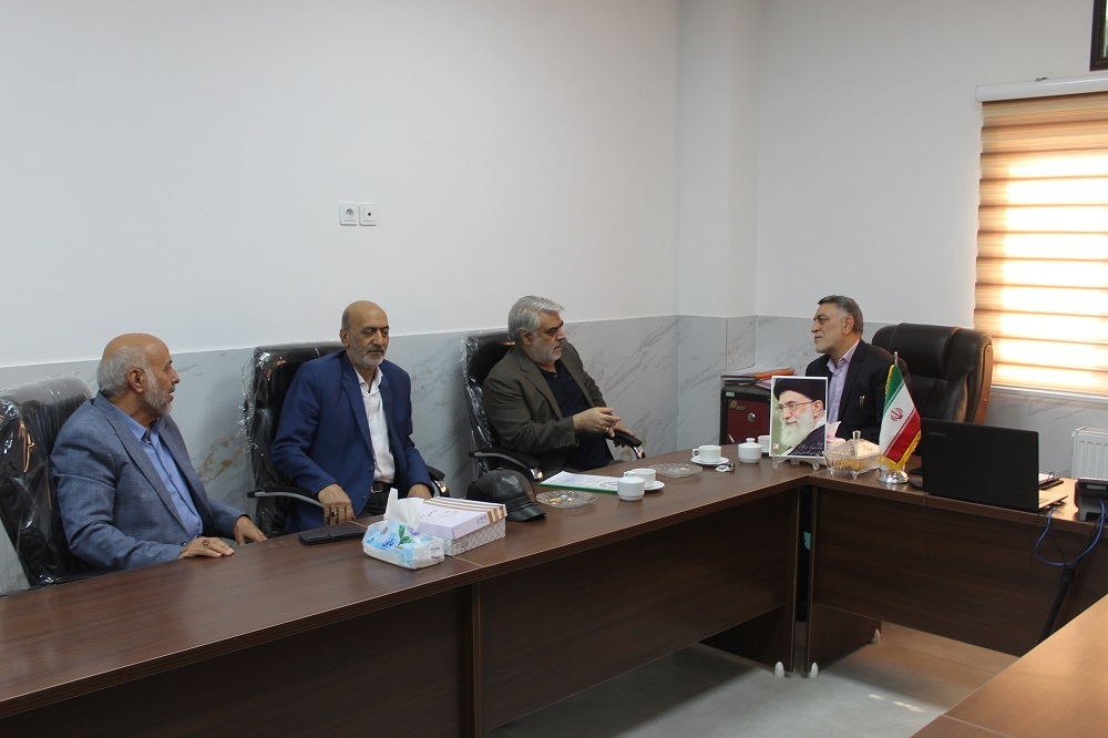 برگزاری هم اندیشی پیشکسوتان انتظامی شهرستان ورامین برگزاری هم اندیشی پیشکسوتان انتظامی شهرستان ورامین