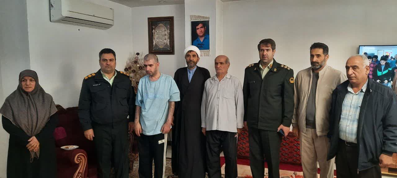 دیدار فرمانده انتظامی شهرستان ساوجبلاغ با بازنشسته غدیر آرین دیدار فرمانده انتظامی شهرستان ساوجبلاغ با بازنشسته غدیر آرین