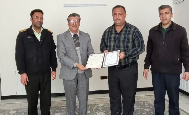 دیدار و ملاقات با ۴ نفر از اعضای وابسته شهرستان شاهین شهر