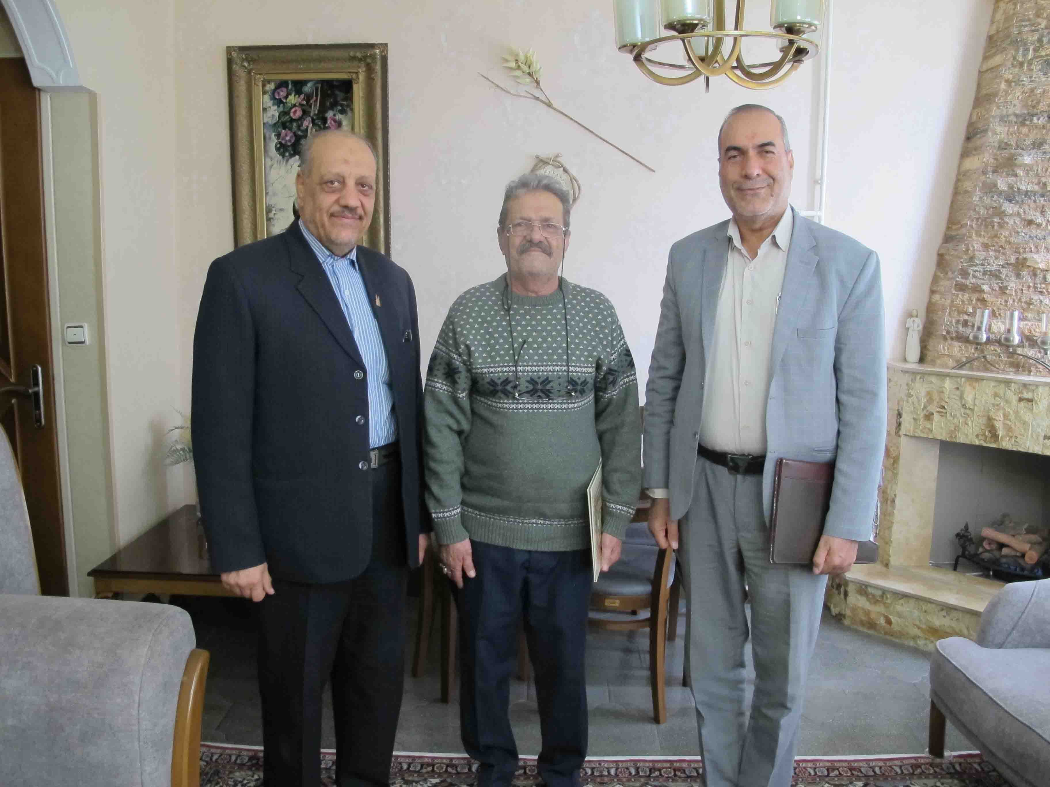 دیدار و سرکشی از 4 نفر پیشکسوت در شهرستان اراک دیدار و سرکشی از 4 نفر پیشکسوت در شهرستان اراک