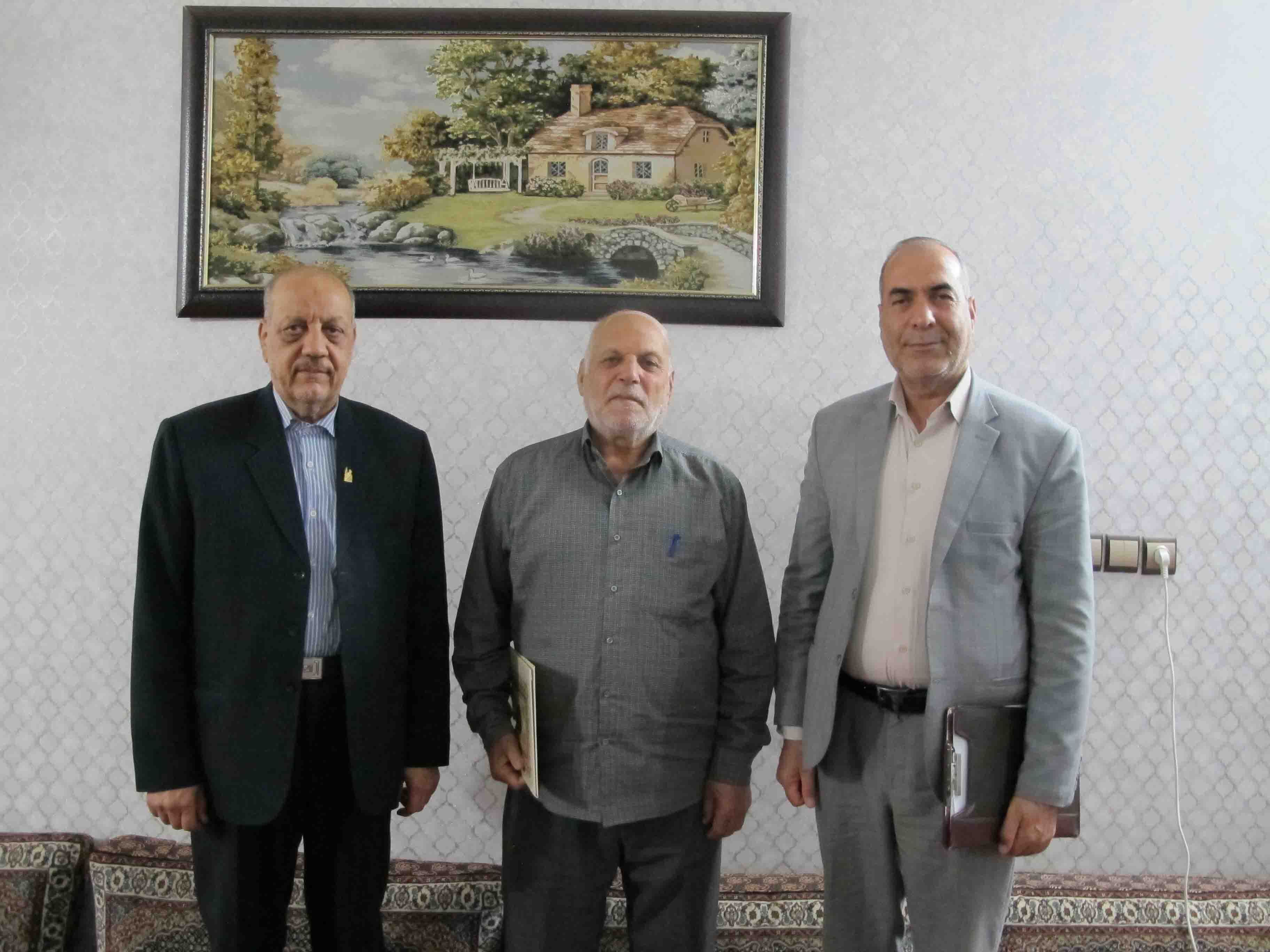 دیدار و سرکشی از 4 نفر پیشکسوت در شهرستان اراک دیدار و سرکشی از 4 نفر پیشکسوت در شهرستان اراک