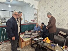 دیدار با پیشکسوت انتظامی در بستر بیماری