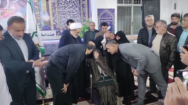 برگزاری مراسم محفل انس با قرآن مجید مصادف با میلاد حضرت زهرای مرضیه با حضور قاریان ممتاز بین المللی برگزاری مراسم محفل انس با قرآن مجید مصادف با میلاد حضرت زهرای مرضیه با حضور قاریان ممتاز بین المللی