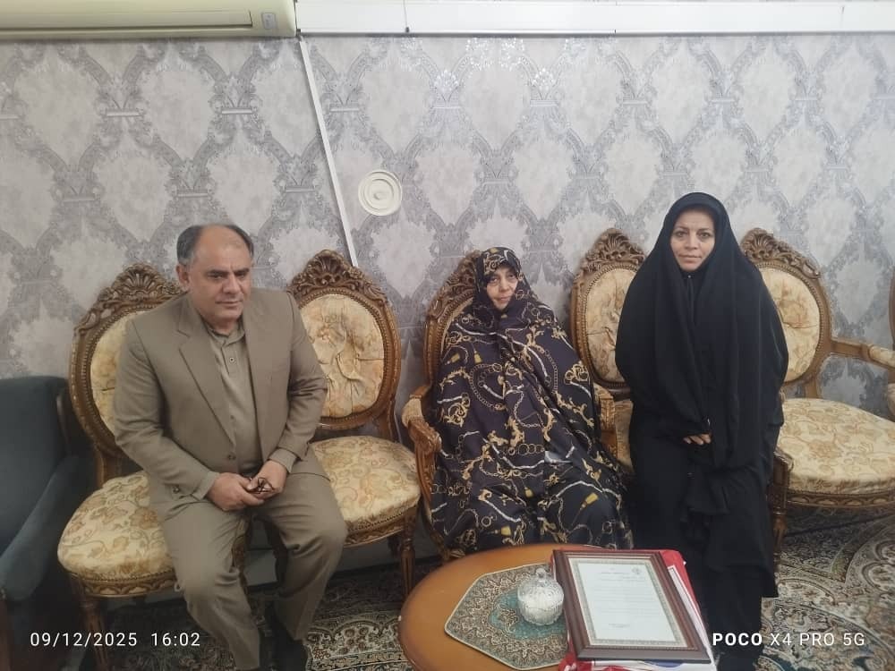 دیدار مدیر ارشد اداره بازنشستگی نیروهای مسلح استان البرز با 9 نفر از مستمری بگیران فراجا استان البرز دیدار مدیر ارشد اداره بازنشستگی نیروهای مسلح استان البرز با 9 نفر از مستمری بگیران فراجا استان البرز