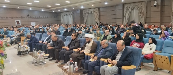 برگزاری مراسم ضیافت با حضور خانواده بازنشستگان فراجا برگزاری مراسم ضیافت با حضور خانواده بازنشستگان فراجا