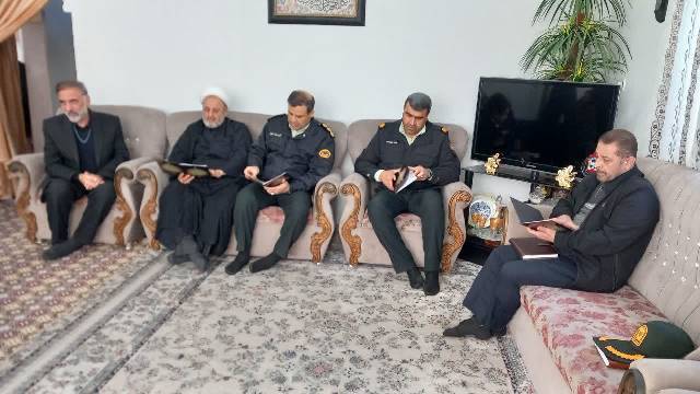 دیدار با بازنشستگان و خانواده شهدای شهرستان آستانه اشرفیه