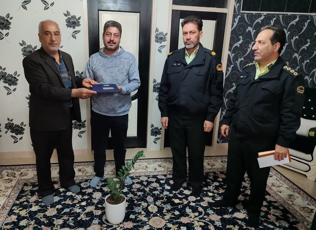 دیدار با 2 نفر از اعضای وابسته شهرستان نظرآباد