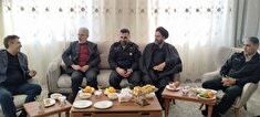 دیدار فرمانده انتظامی کاشان از خانواده معظم شهدا و پیشکسوتان دفاع مقدس