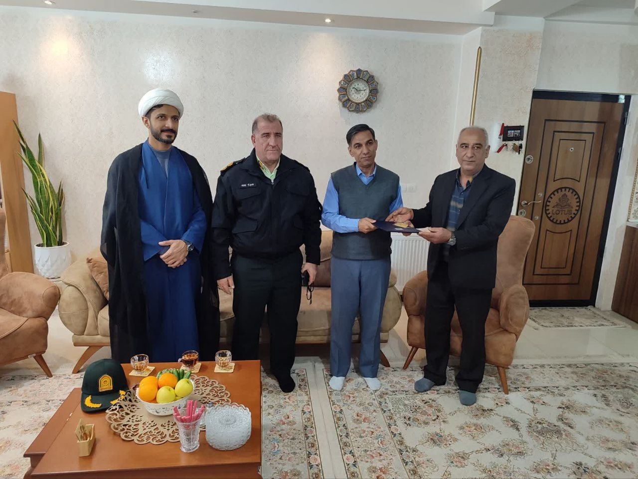 دیدار با 3 نفر از اعضای وابسته شهرستان ساوجبلاغ