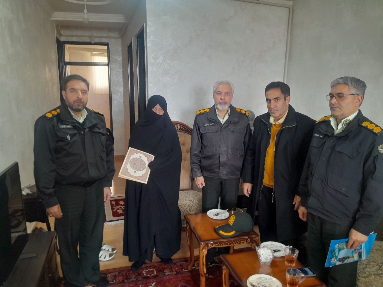 ديدار فرمانده انتظامي شهرستان مراغه از خانواده های بازنشستگان و مستمربگیران 